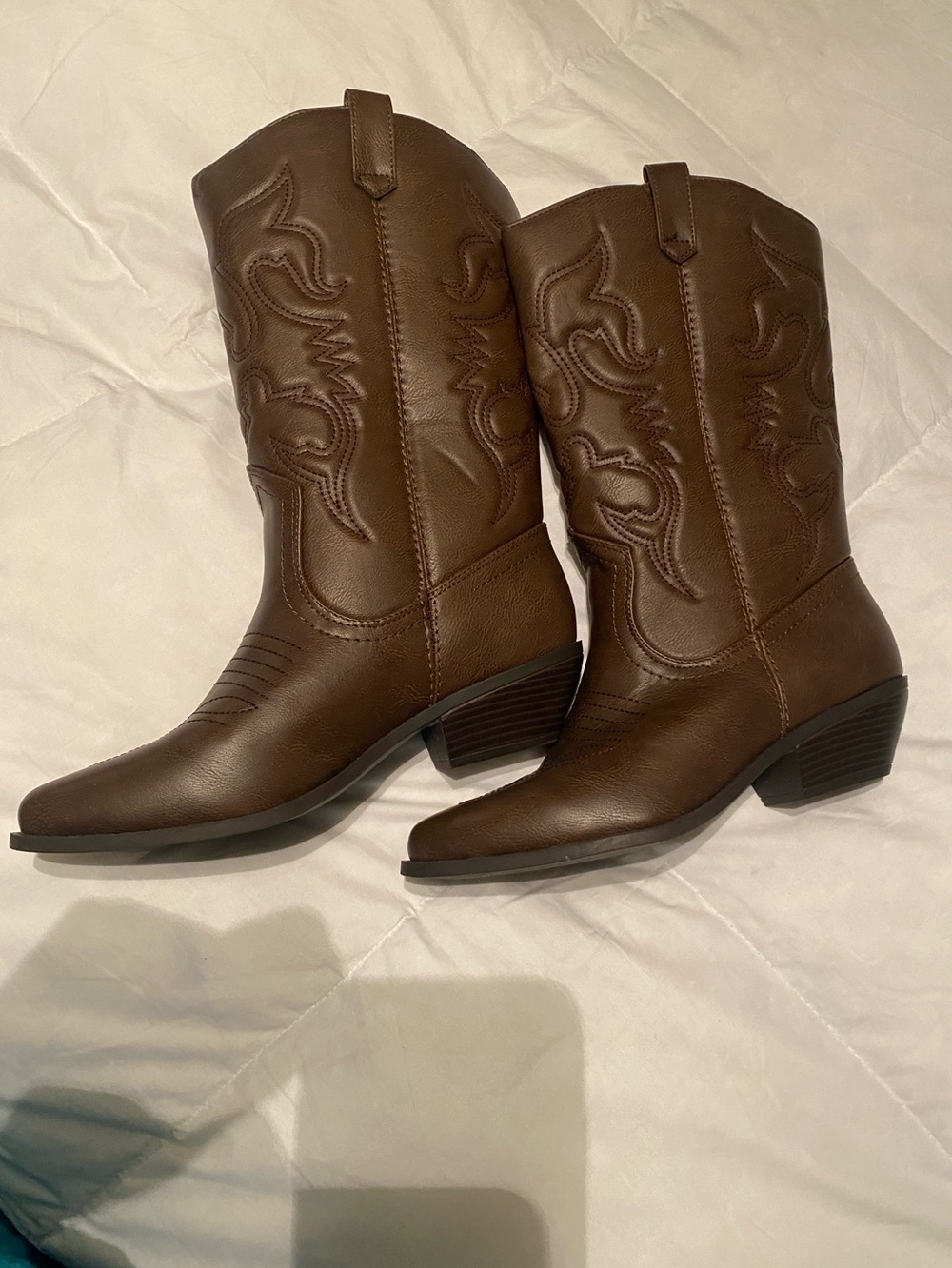 Women's Brown Western Cowboy Boots - Picture 3 of 8